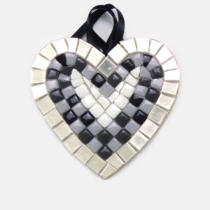 Cuore in mosaico grande - 38 - Vista frontale